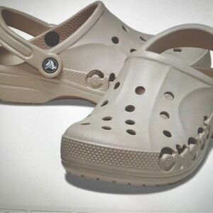 NWT Crocs Baya Beige Women’s Clogs-Size 6